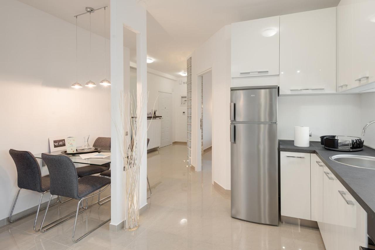 Ace Location | Luxury Building Apartment เทสซาโลนิกิ ภายนอก รูปภาพ